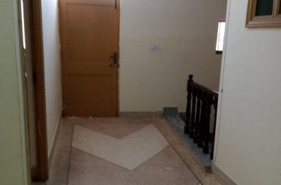 10 Marla Double Storey House For Rent in Madina Town, Faisalabad