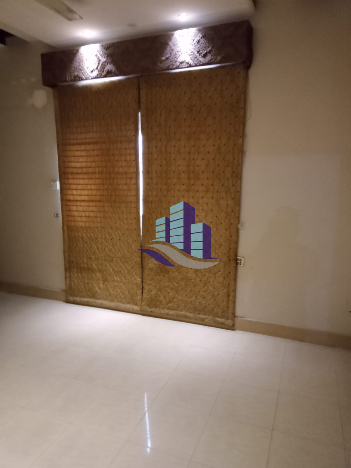 10 Marla Double Storey House For Rent in Madina Town, Faisalabad