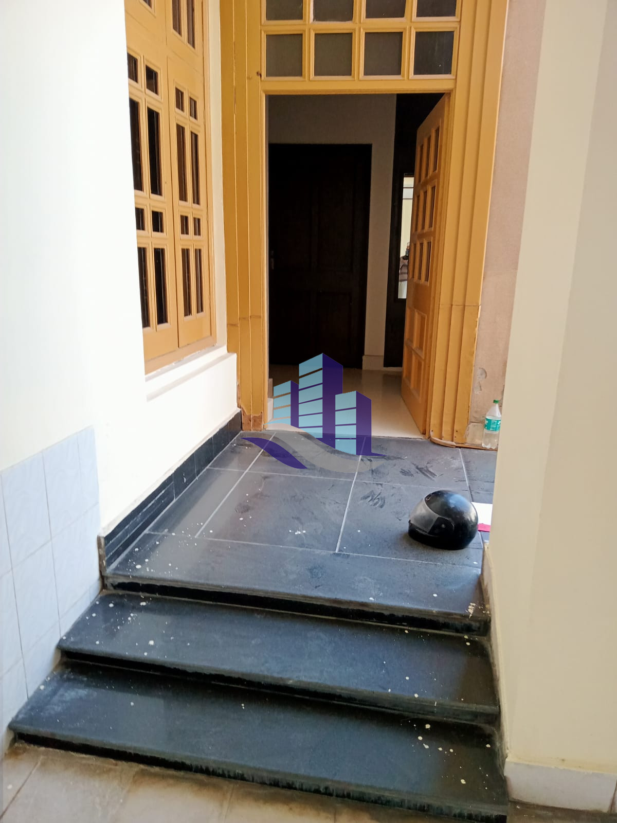 10 Marla Double Storey House For Rent in Madina Town, Faisalabad