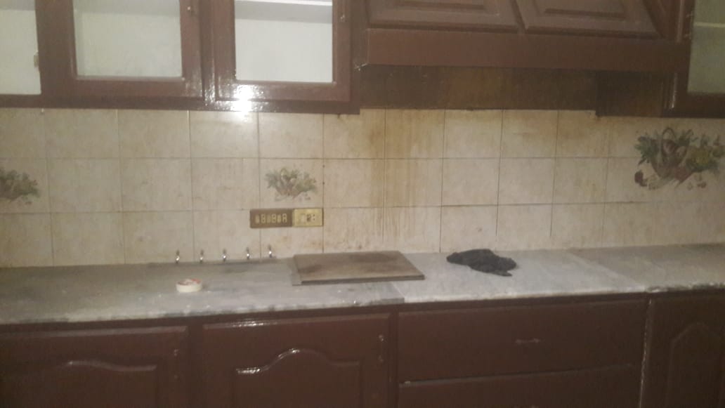 10 marla house for Rent at kohinoor Town Faisalabad