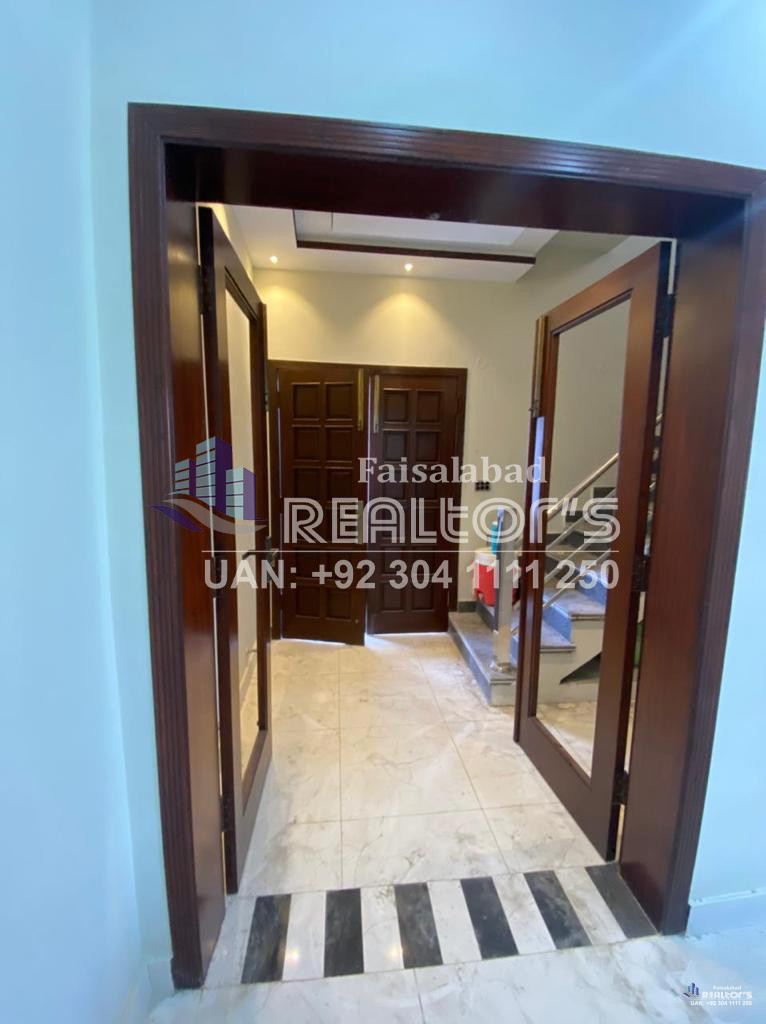 Luxury Home for sale in Faisalabad