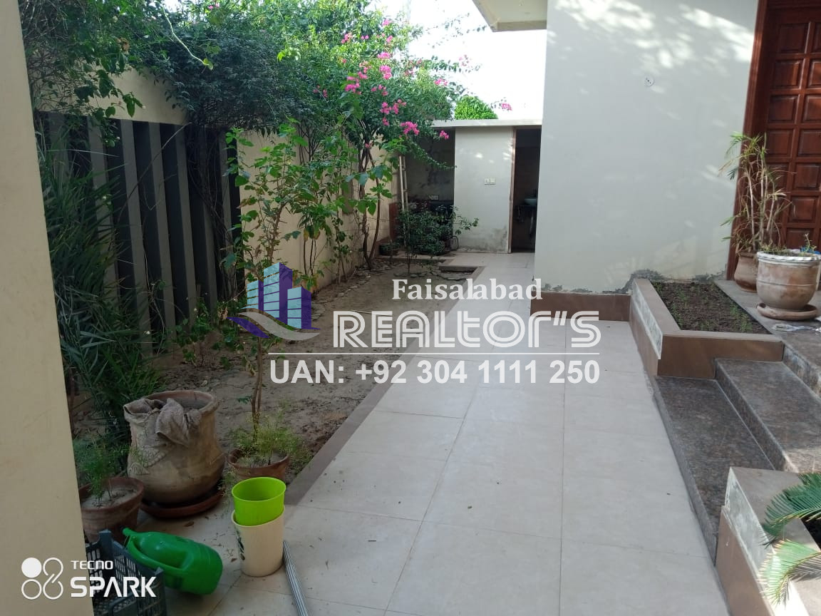 1.2 kanal home for sale in Faisalabad - Home For Sale