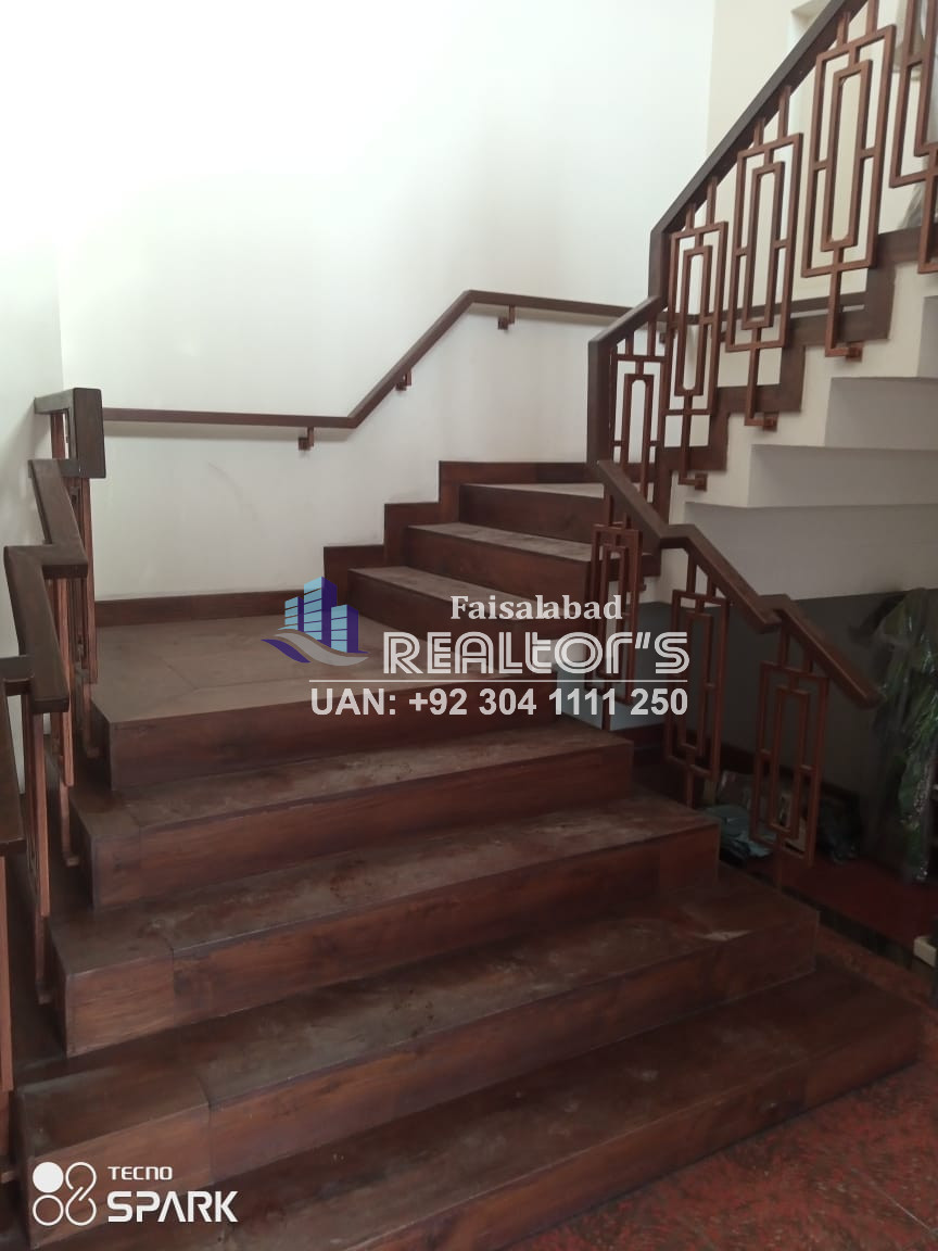 1.2 kanal home for sale in Faisalabad - Home For Sale