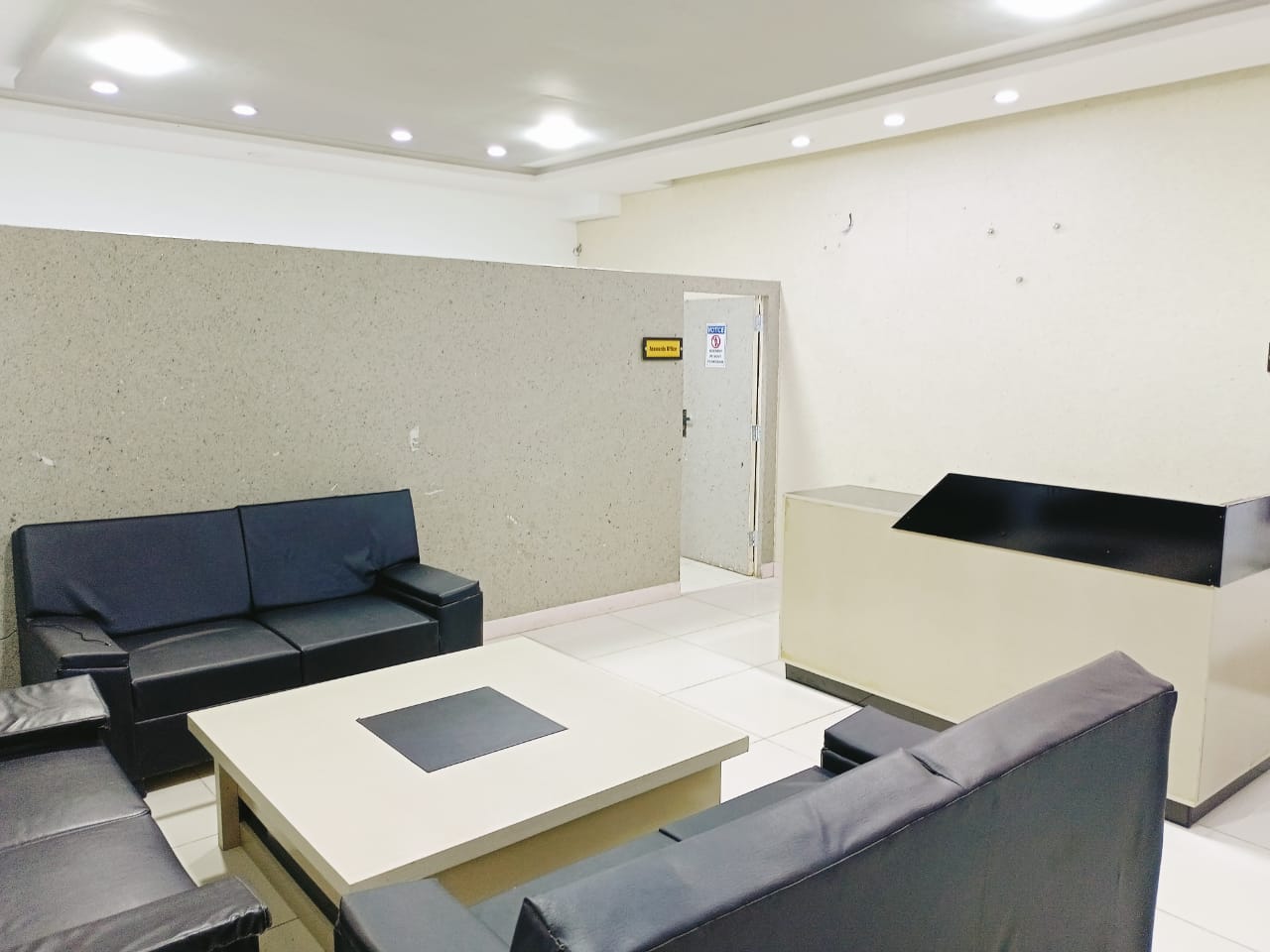 3000 sqft Office for Rent in Faisalabad at Jaranwala Road