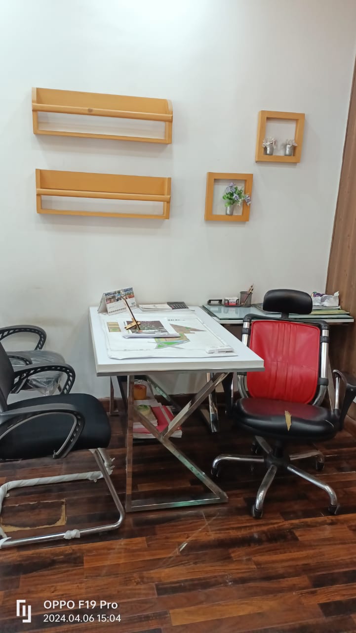 500 SQ ft Office for Rent  at Main Canal Road, Faisalabad