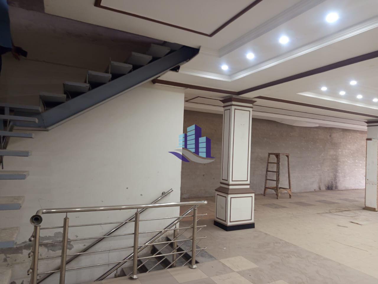 18 Marla Commercial Hall for Rent at Canal Road Faisalabad