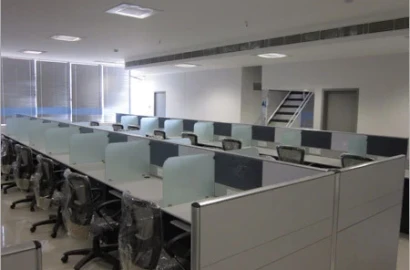 Ideal Location Office Hall Available for Rent at Canal Road Faisalabad