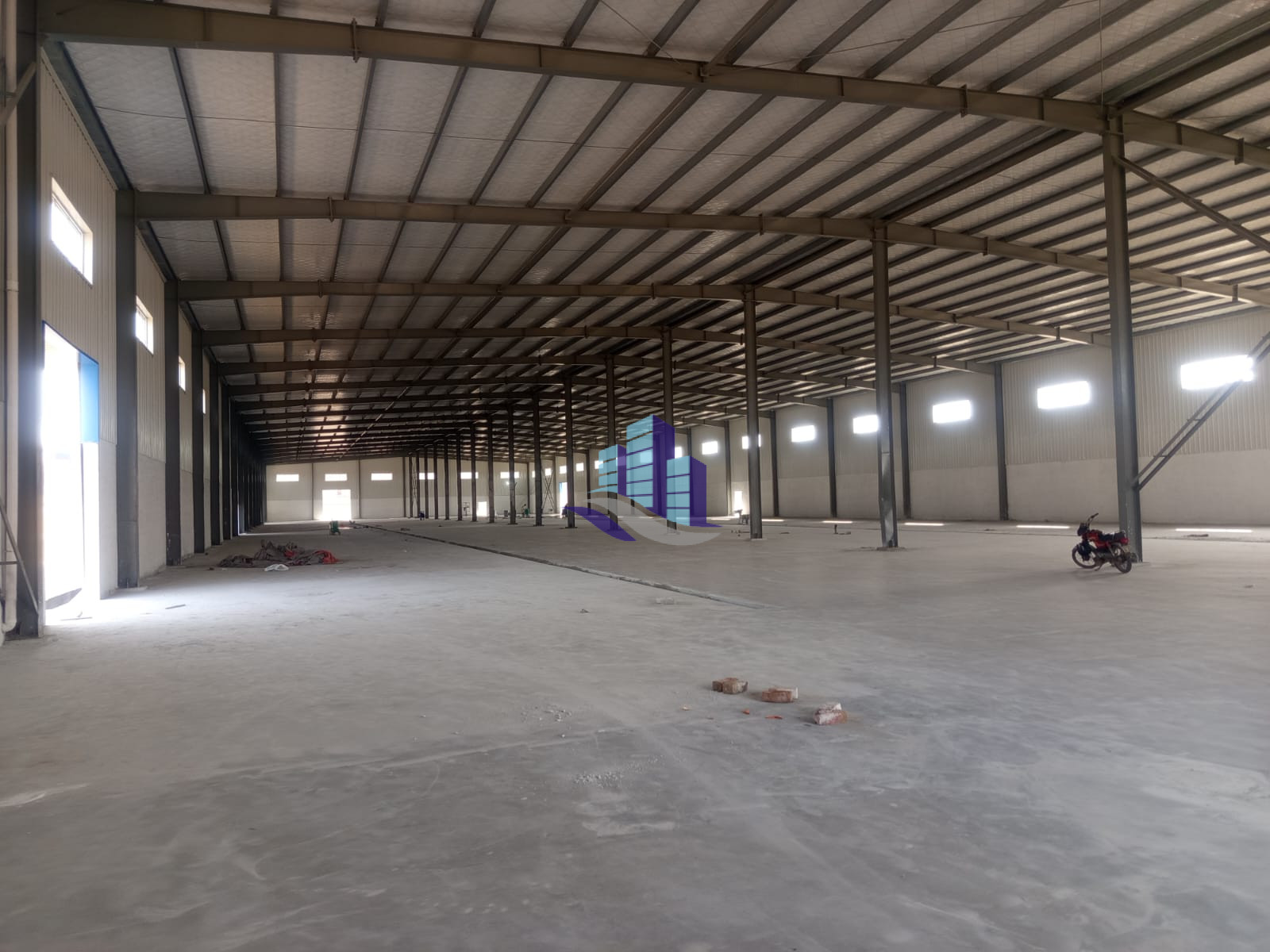 10 Kanal Warehouse Available For Rent On Jhang road - Faisalabad