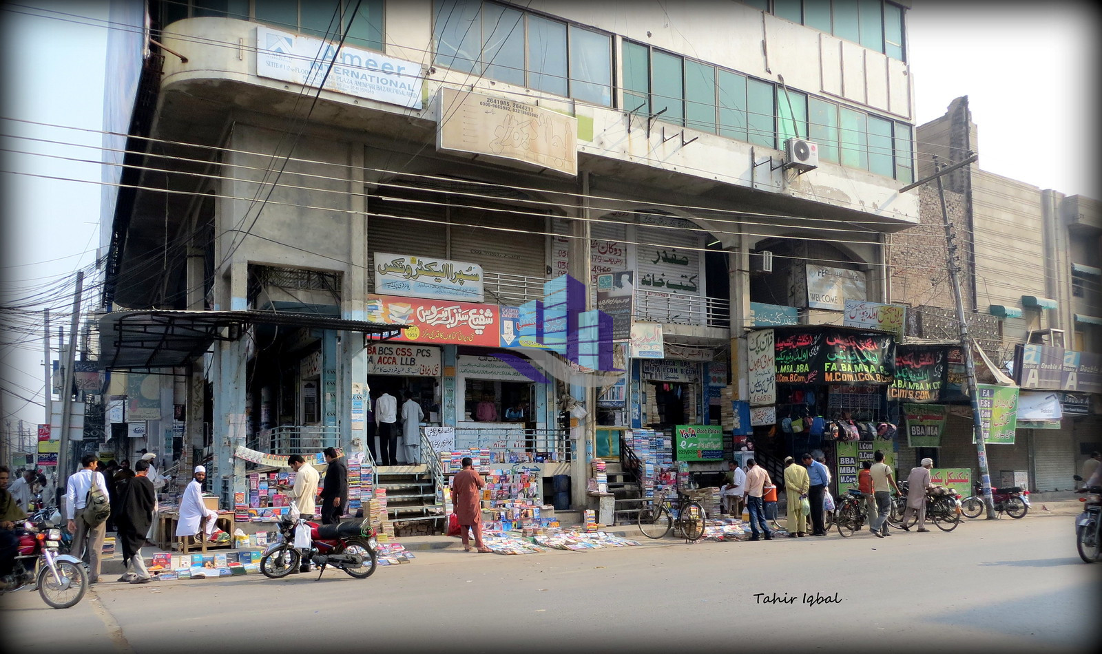 4 Marla Commercial Shop For Rent At Jhang Road Faisalabad