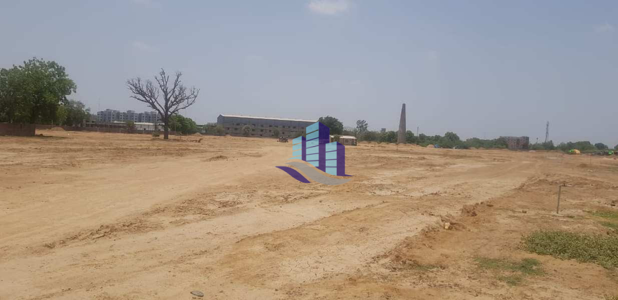 Secure 105 Marla Commercial Land for Sale on Roshanwala Bypass Road, Faisalabad