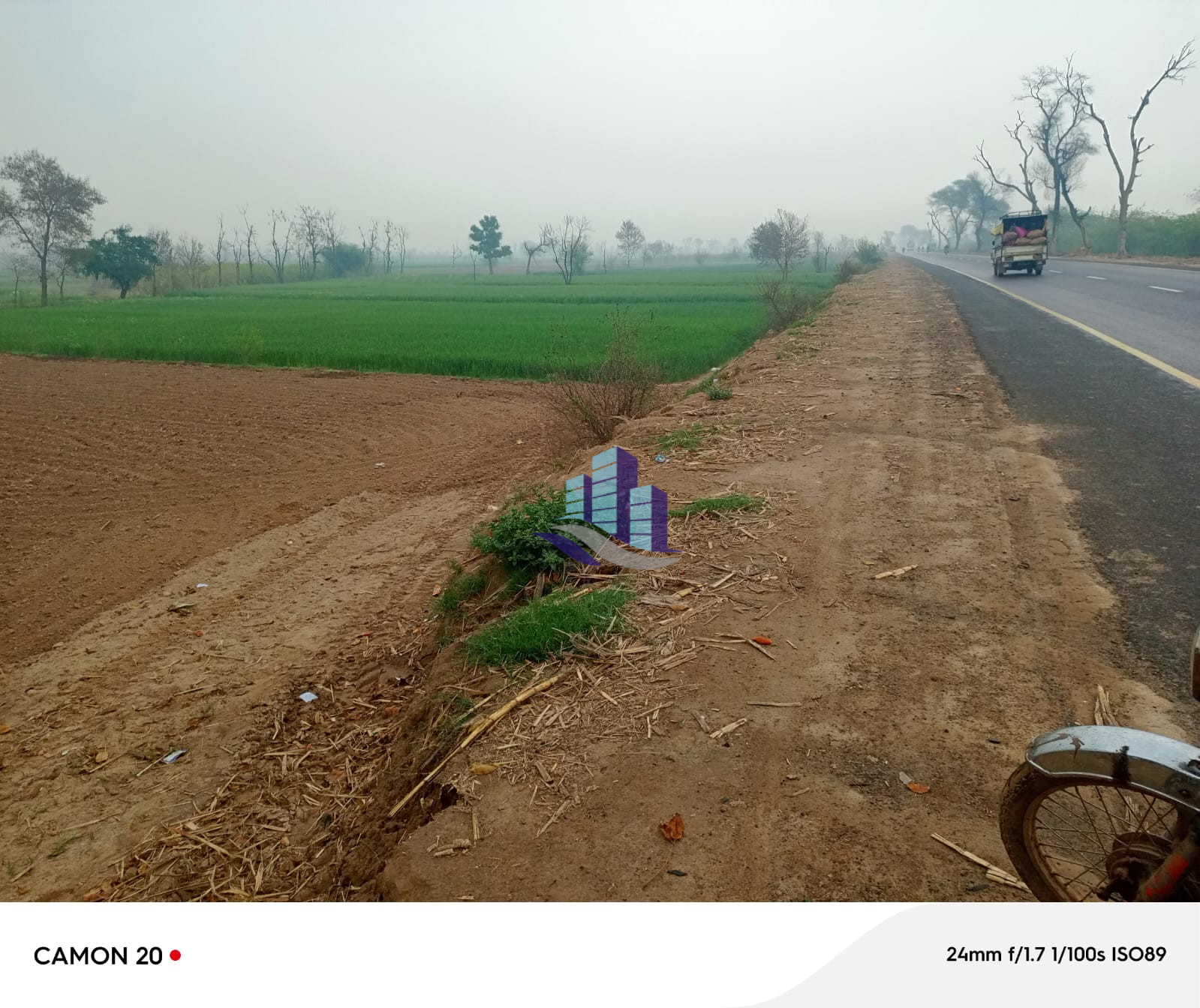 Ideal Agriculture Land Available at Main Samundri Road Bypass