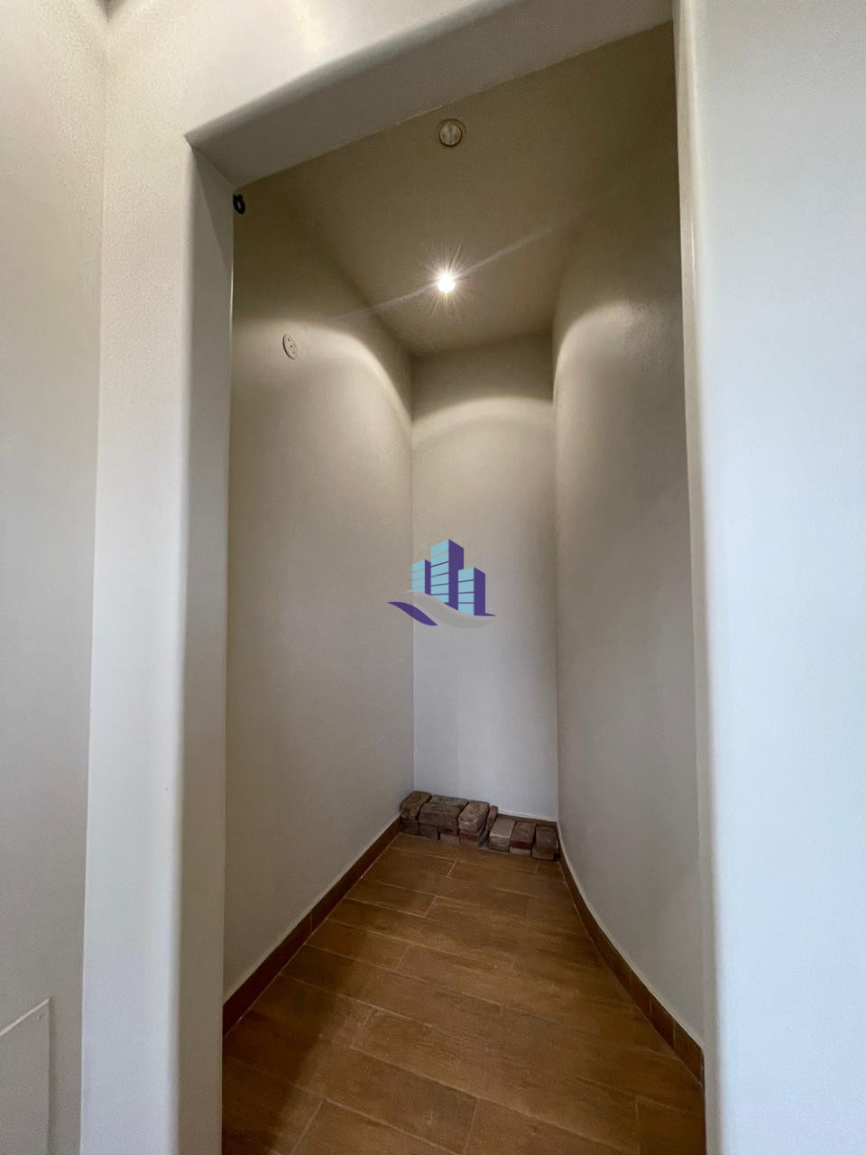 18 Marla Sami Furnish Lavish Villa For Sale at Prime Location Of Main Jaranwala Road,