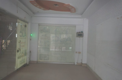 Shop for Rent on Main Canal Road Faisalabad