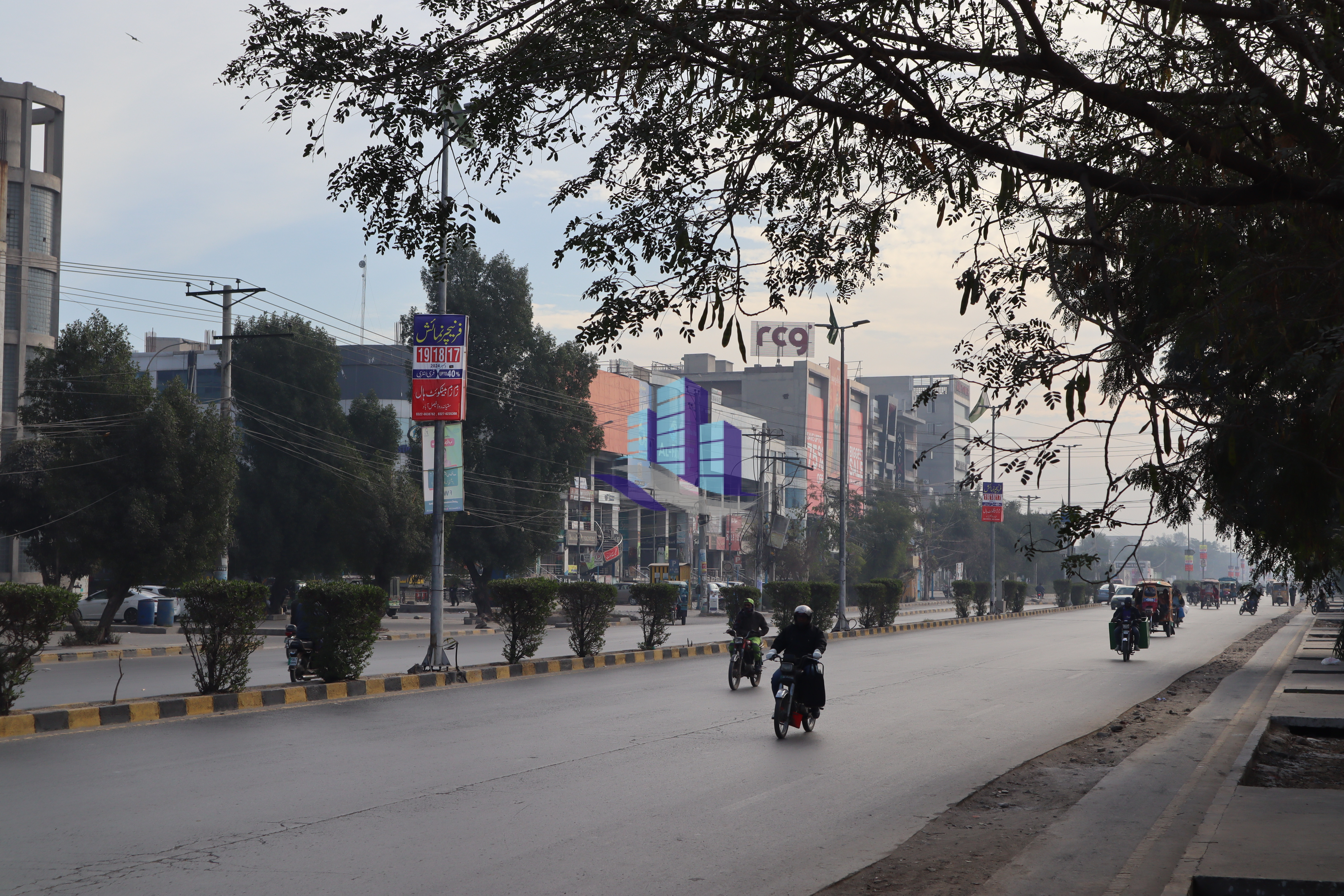 Furnished Rented Plaza for Sale near D-Ground, Faisalabad