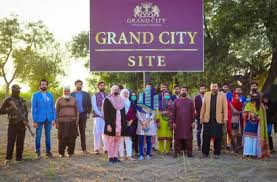 5 Marla plot for sale in Faisalabad