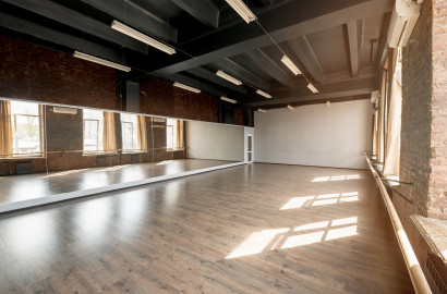 Lower Ground Hall available for Rent at D Ground