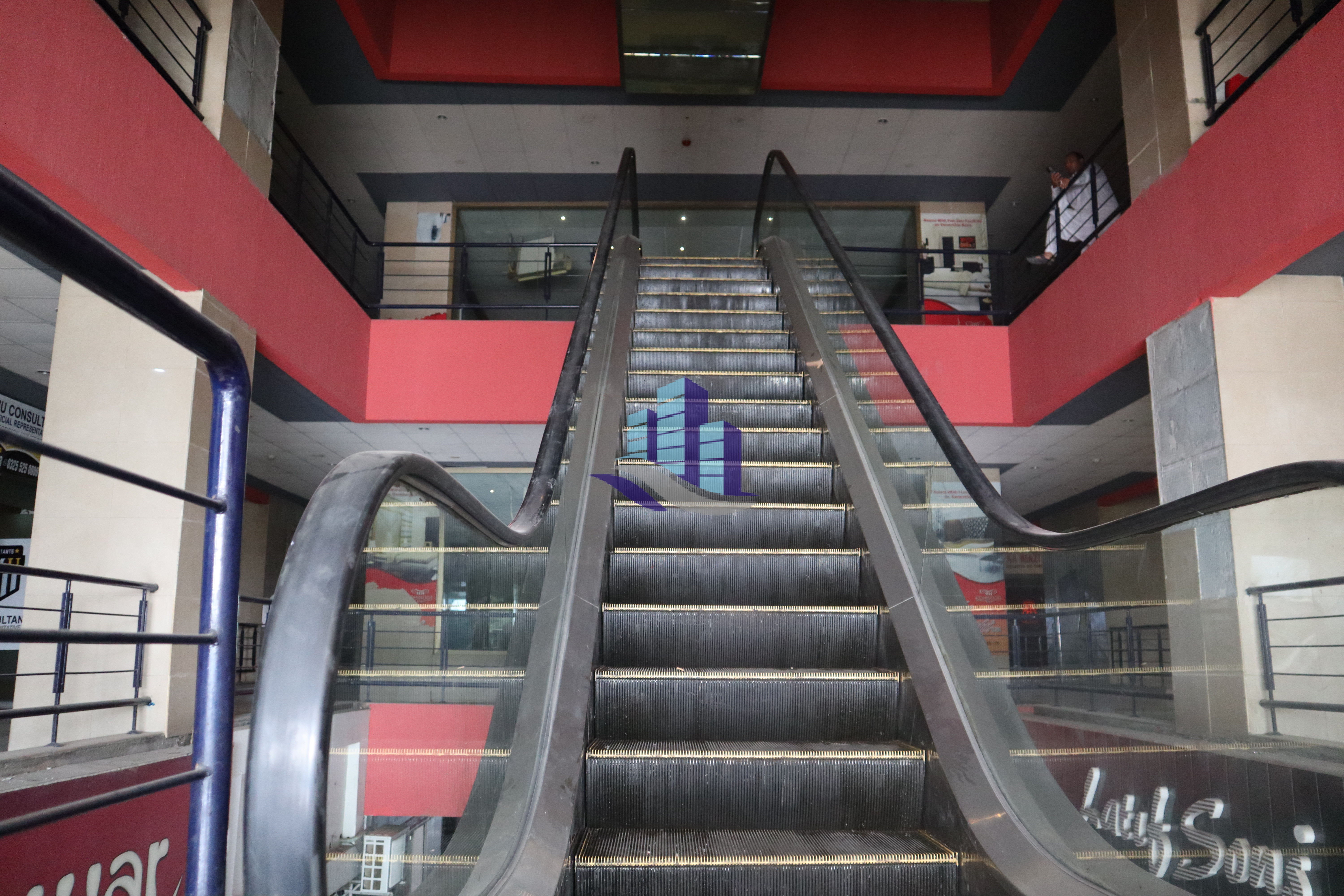 Multi Purpose Building Available For Sale At Prime Location Of Faisalabad Samundari Road