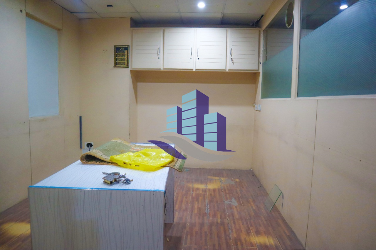 Ideal 1200 Sq Ft Office On Rent For E-Commerce, Software House And Training Center At Jarranwala Road