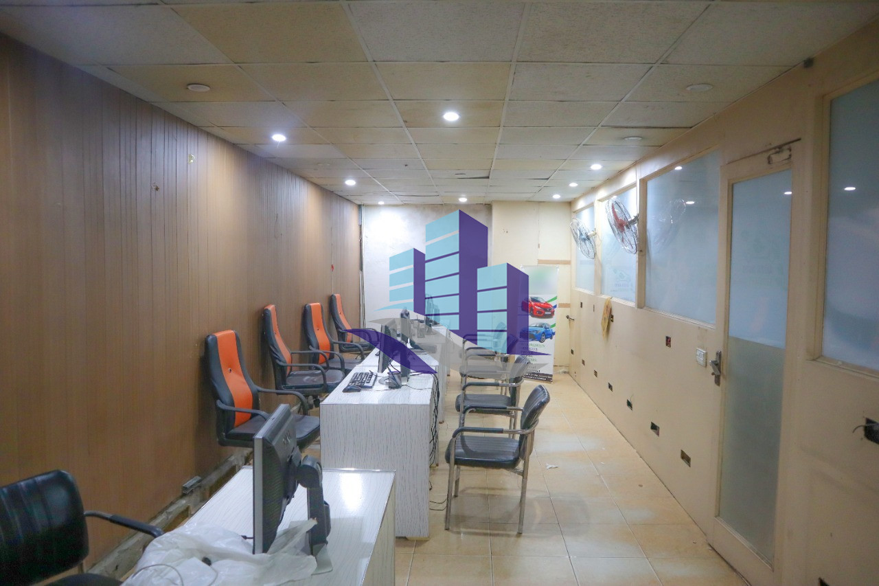 1350 sqft monthly office for rent in Faisalabad at Ahmadabad- Faisalabad Realtors