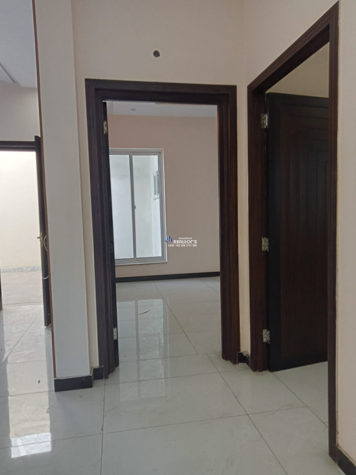 7.5 Marla Home for sale in Faisalabad