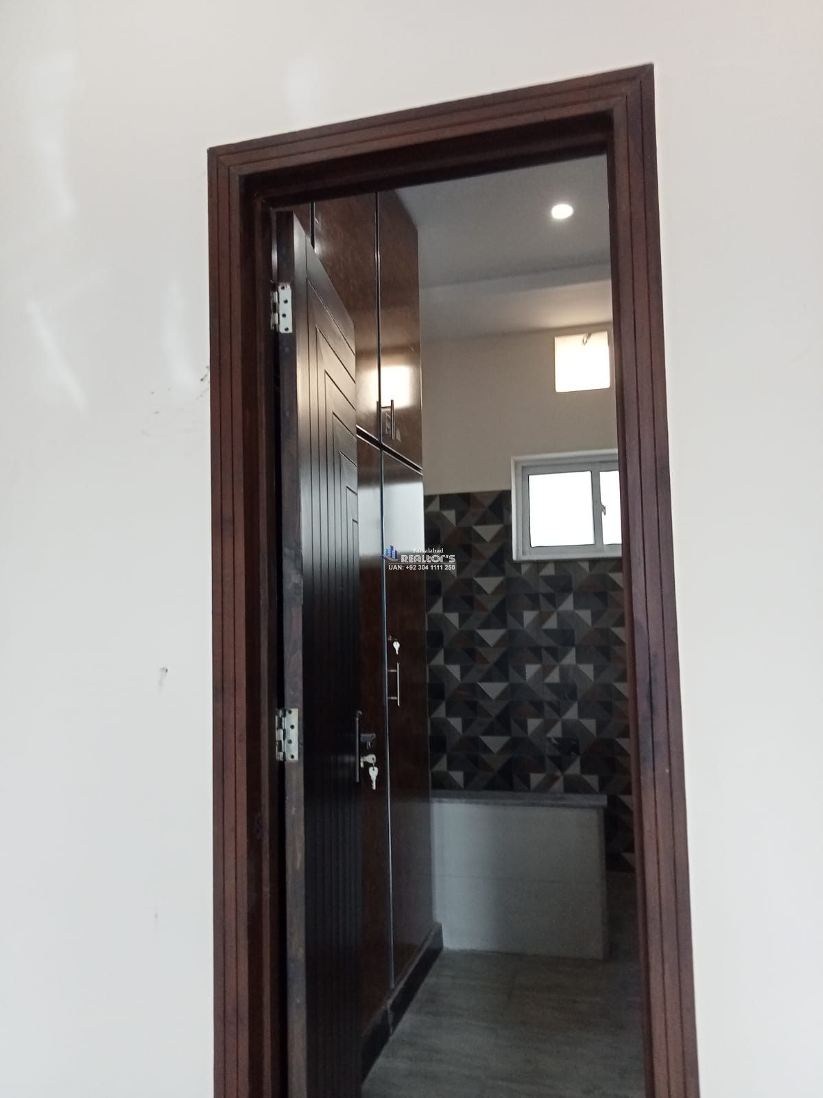 7.5 Marla Home for sale in Faisalabad