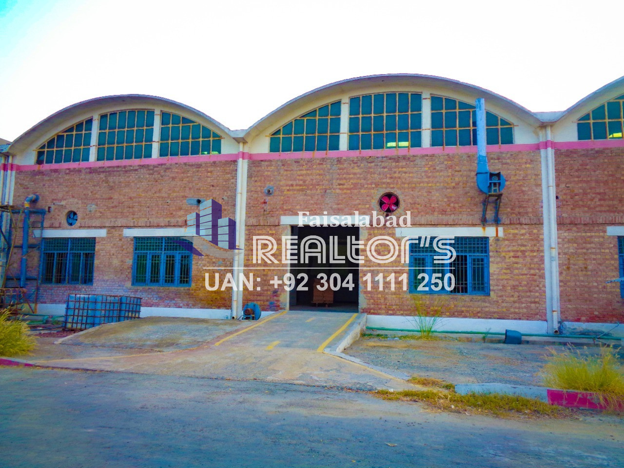45000 sq. ft Warehouse For Rent in Faisalabad