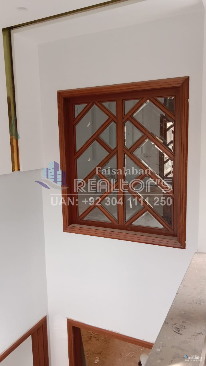 15 marla bungalow for sale in faisal town