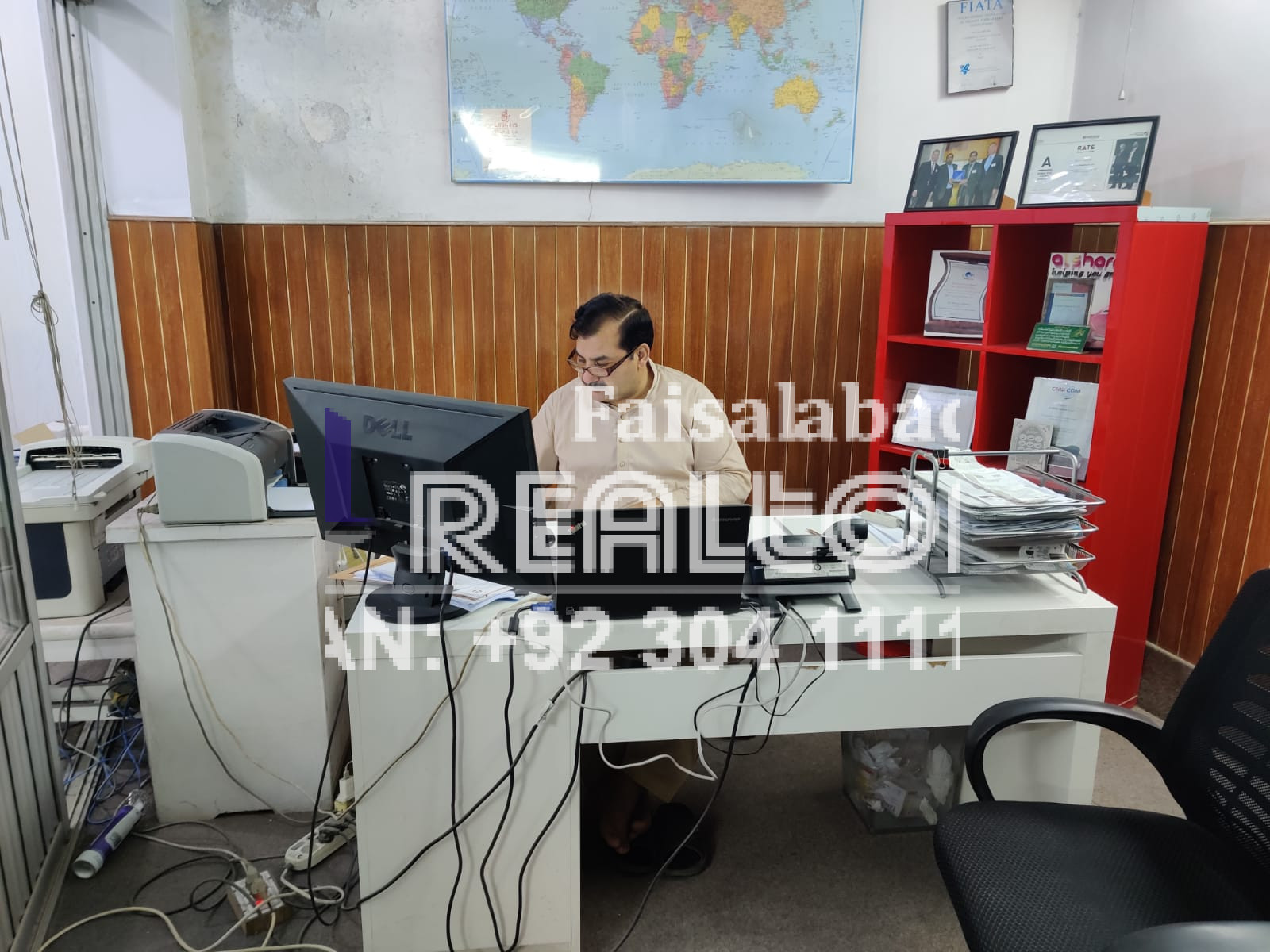 Well Renovated Office On Rent For Consultancy, Software House & Companies