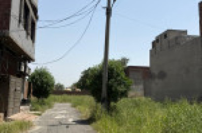 Vip 3 Marla Plot For Sale In Officers Colony  Near Madina Town Faisalabad