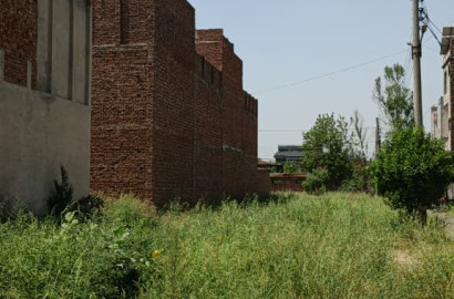 Premium 4 Marla Plot For Sale In Officers Colony Madina Town Faisalabad